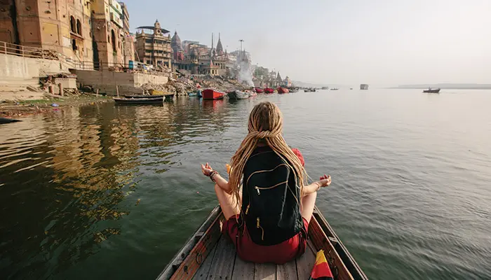 Varanasi Beyond Ghats: Heritage Stays & Spiritual Experiences You Can’t Miss